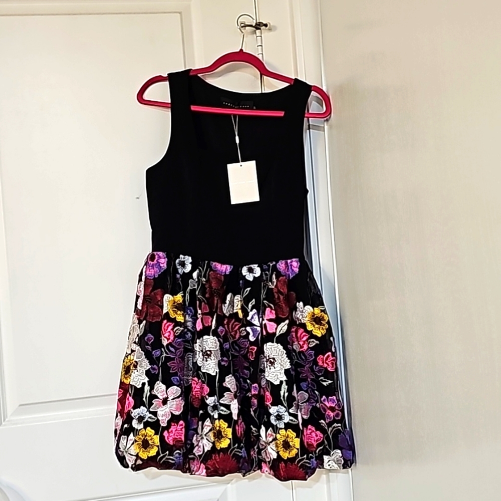 Endless Rose Dress size Medium